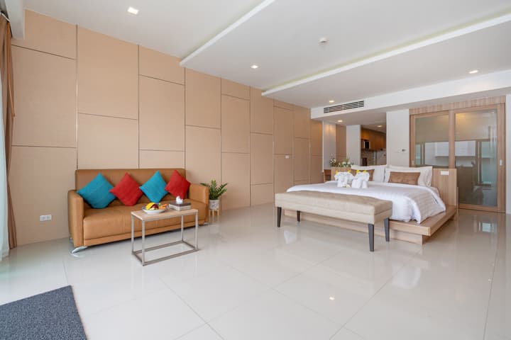 Patong Bay Hill Resort