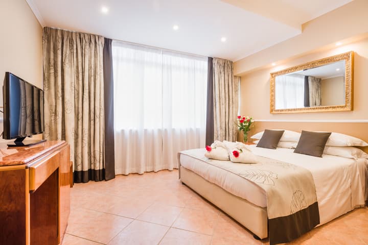 Raeli Hotel Archimede