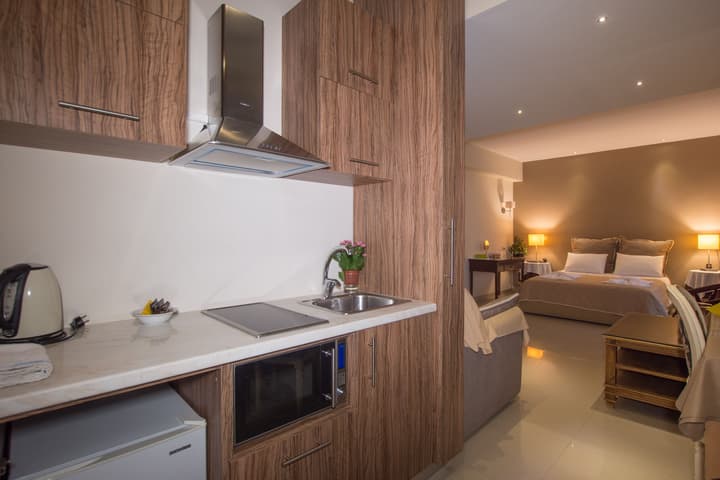 Dali Luxury Rooms