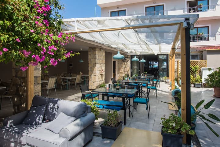 Dali Luxury Rooms