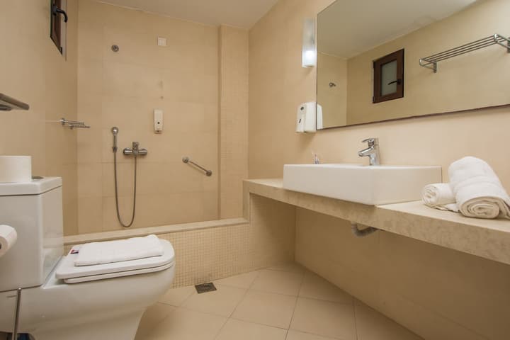 Dali Luxury Rooms