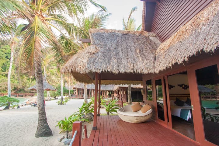 Cauayan Boutique Private Island