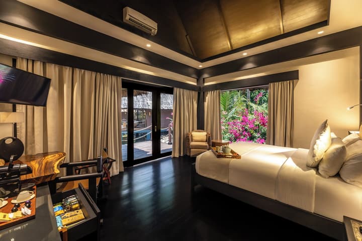 Cauayan Boutique Private Island