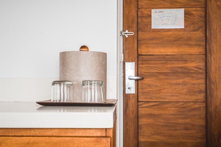 Majestic City Suites & Beach Hotel