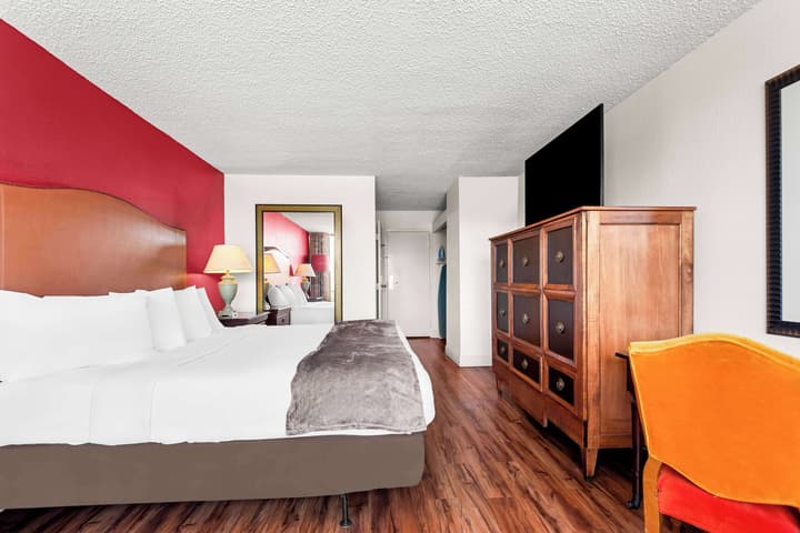 Magnolia Hotel, BW Signature Collection