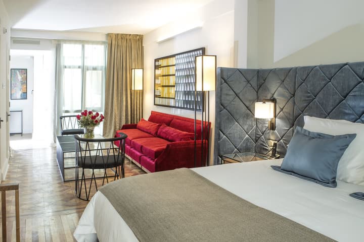 Luciano K Hotel