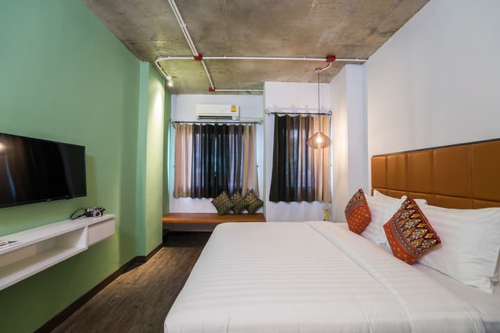 Aim House Bangkok Hotel