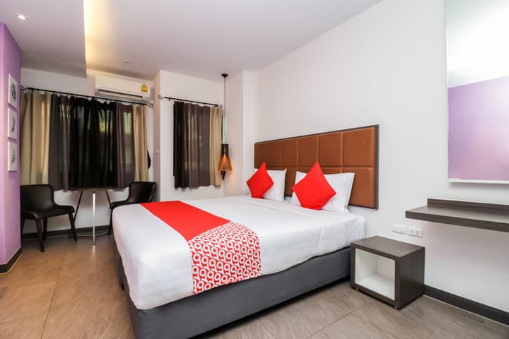 Aim House Bangkok Hotel