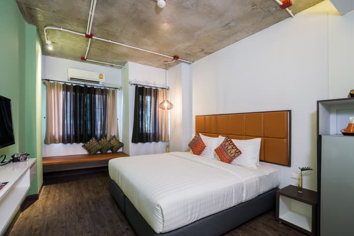 Aim House Bangkok Hotel
