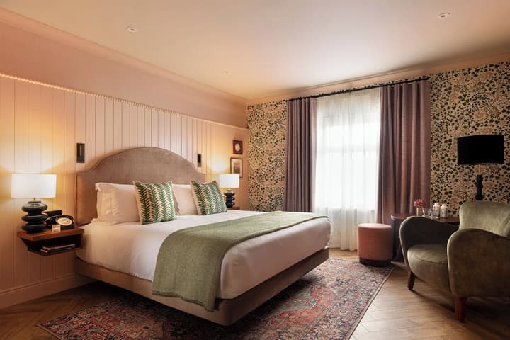 The Ashe Hotel