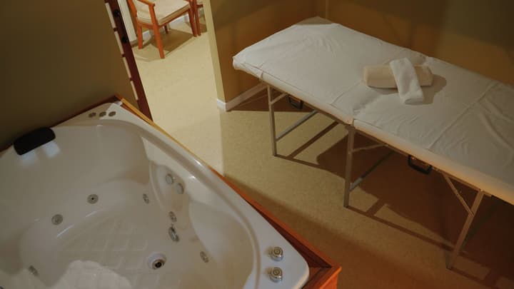 Canal Beagle Hotel