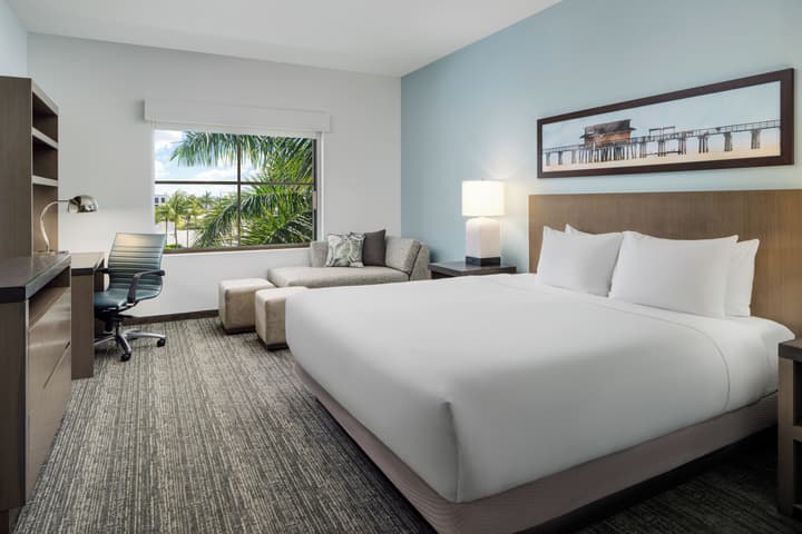Hyatt House Naples/5th Avenue