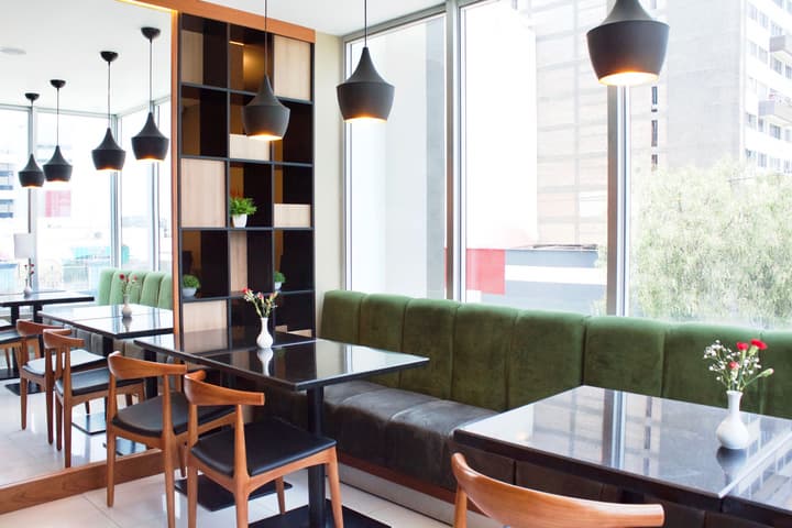 Habitat Hotel