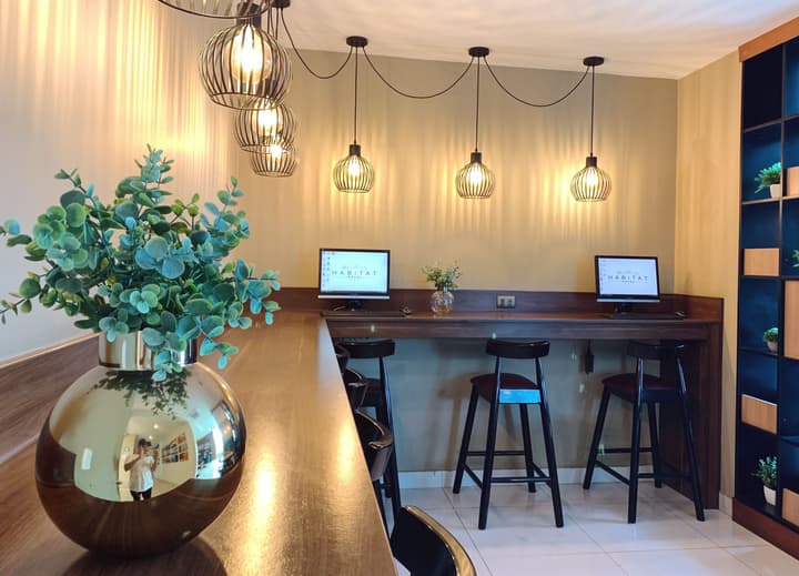 Habitat Hotel