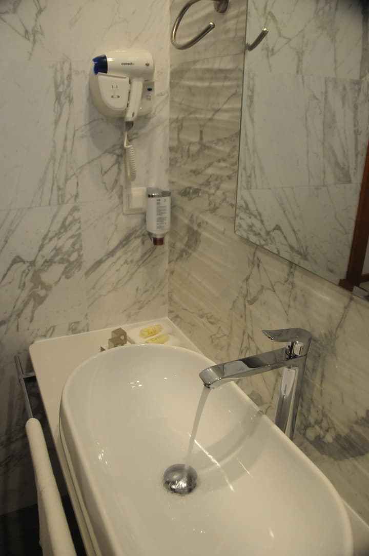 Porto In Hotel