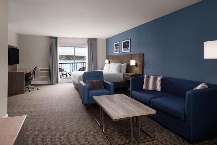 Anchor Inn & Suites, BW Signature Collection