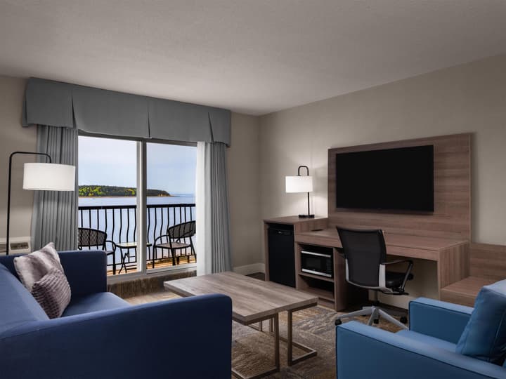 Anchor Inn & Suites, BW Signature Collection