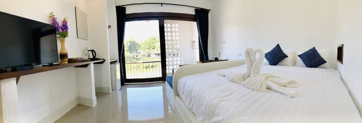 Canary Guesthouse