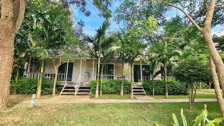 Canary Guesthouse