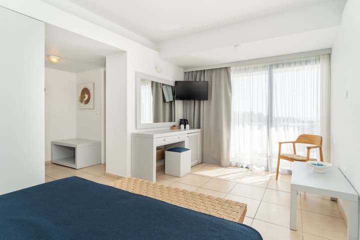 Ariadne Beach - Adults Only