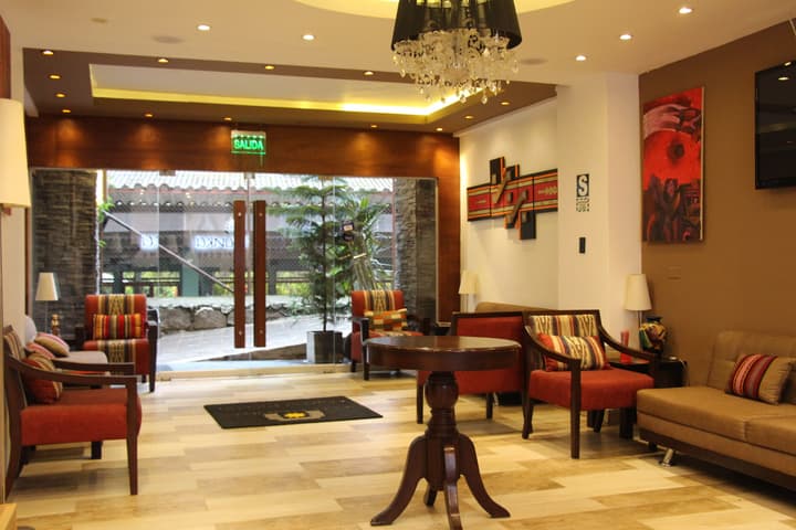Inti Punku MachuPicchu Hotel & Suites