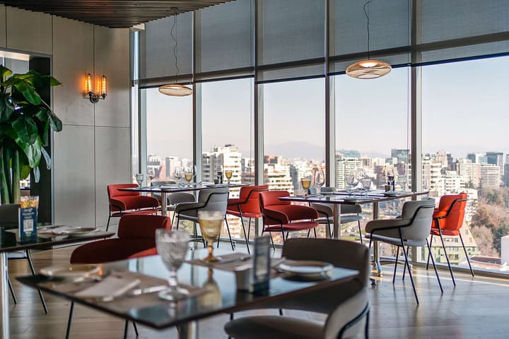DoubleTree by Hilton Santiago Kennedy