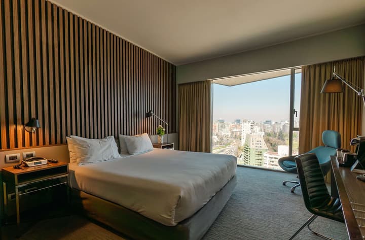 DoubleTree by Hilton Santiago Kennedy