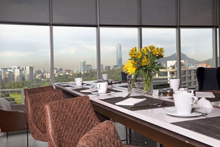 DoubleTree by Hilton Santiago Kennedy