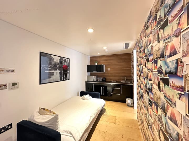Room Home Stay