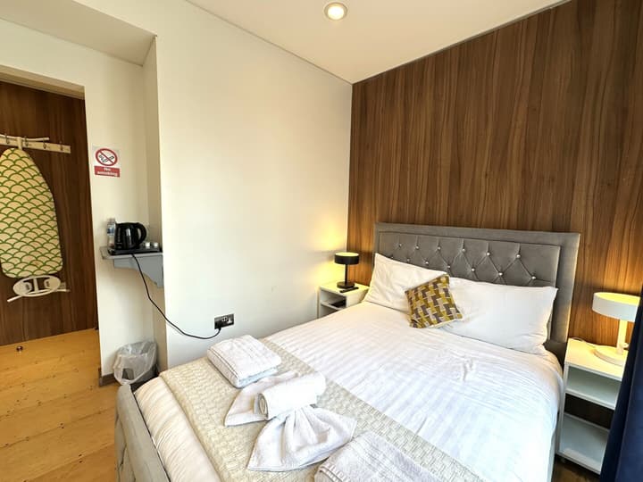 Room Home Stay