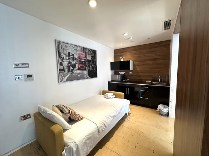 Room Home Stay