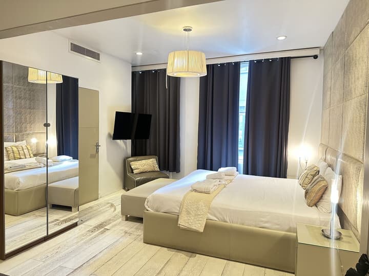 Room Home Stay