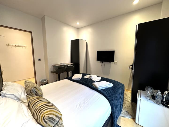 Room Home Stay
