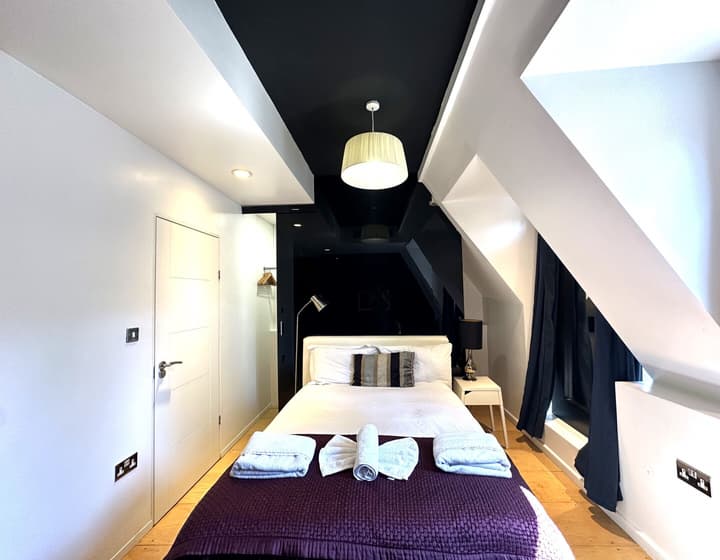 Room Home Stay