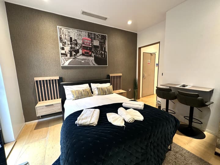 Room Home Stay