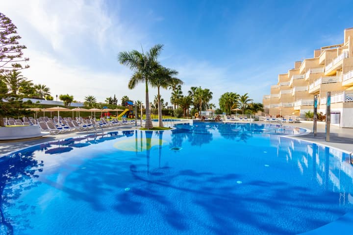 Hotel Tropical Park