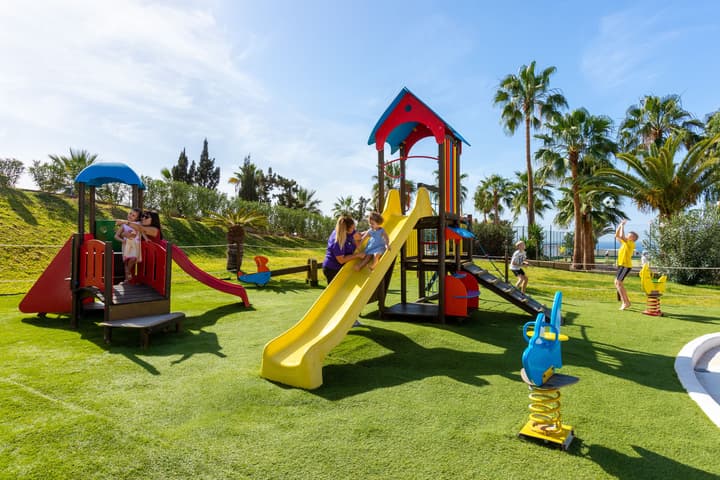 Hotel Tropical Park