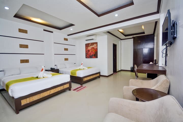 Bamboo Beach Resort