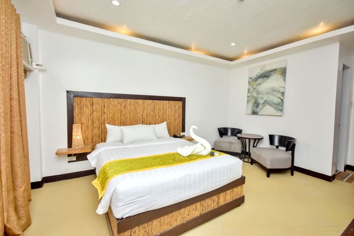 Bamboo Beach Resort