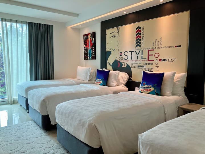 Hotel Clover Asoke