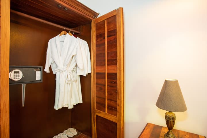 Indra Porak Residence Hotel