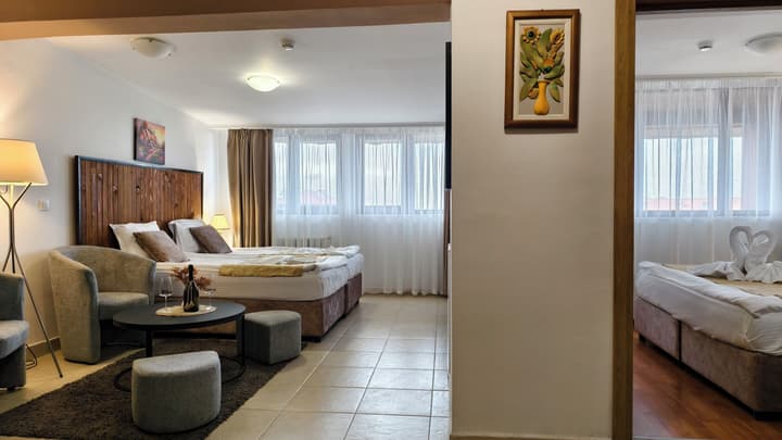 Hotel Elegant Lux