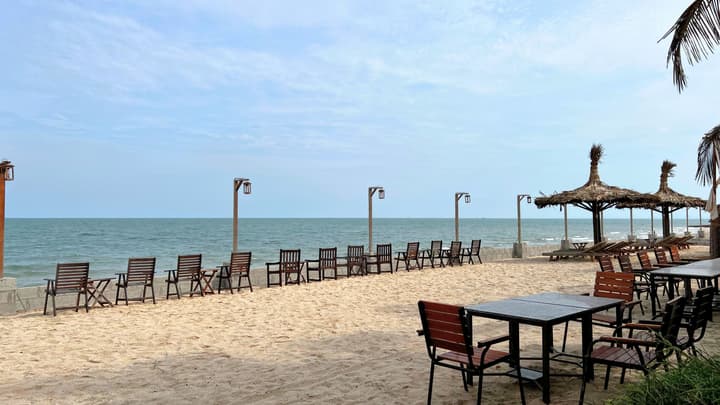SUNSHINE BEACH RESORT
