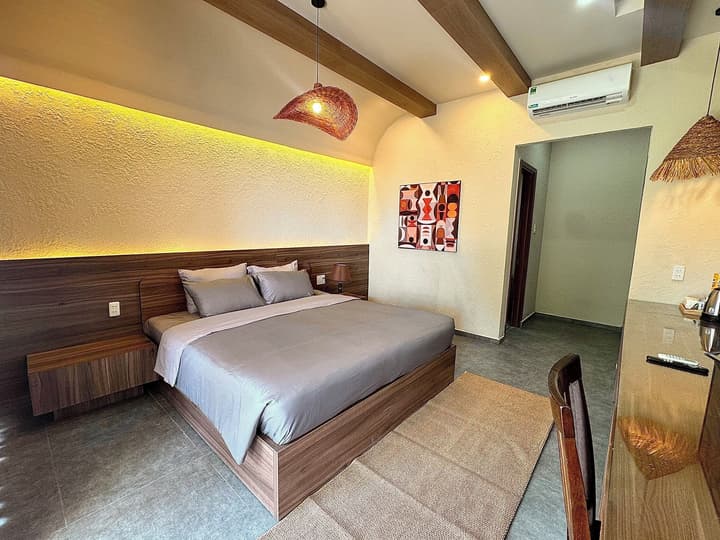 SUNSHINE BEACH RESORT