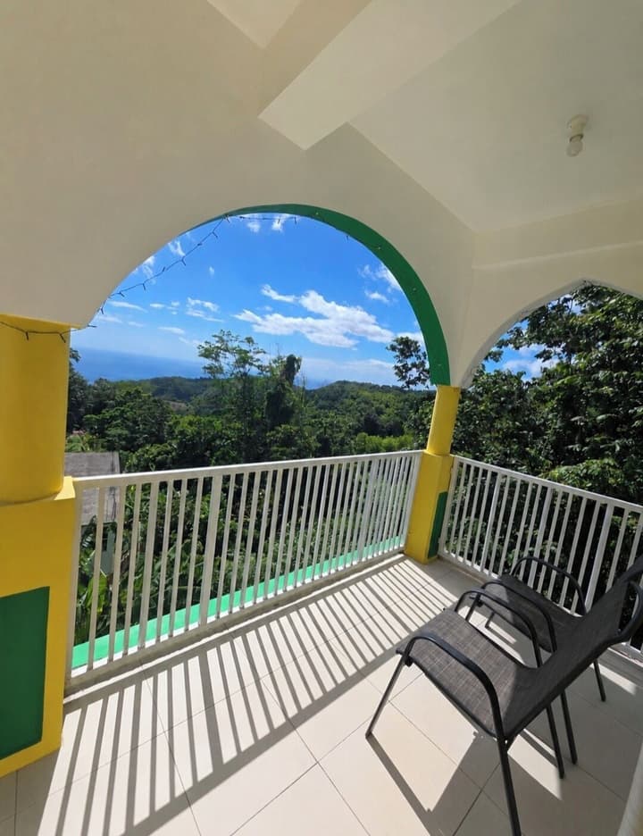 Barefoot Apartments