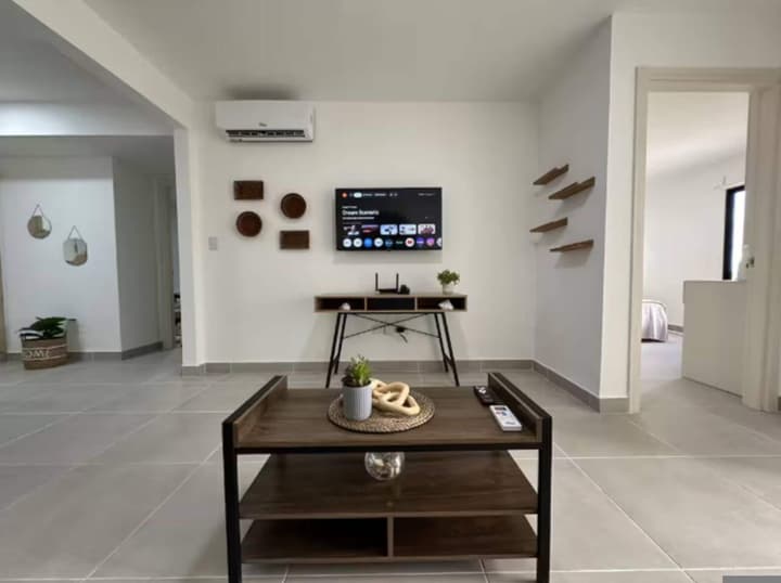 Cozy 2BR Condo Pool Electricity