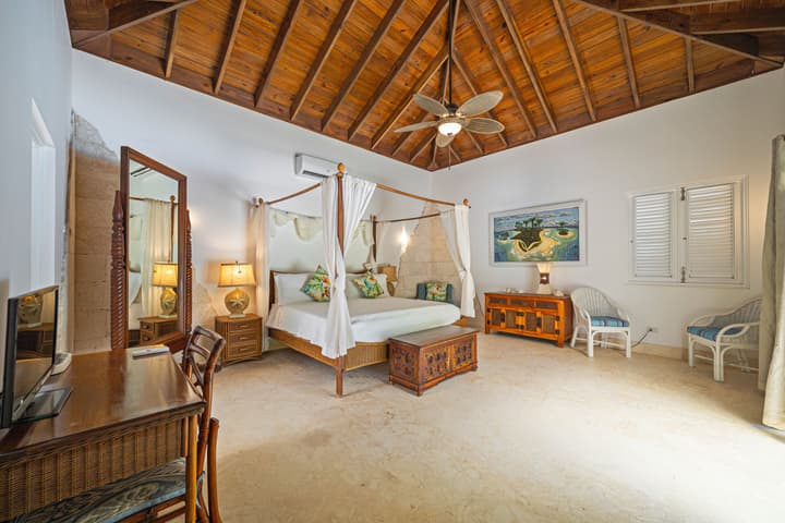 Villa Casamare Oceanfront Luxury in SeaHorseRanch