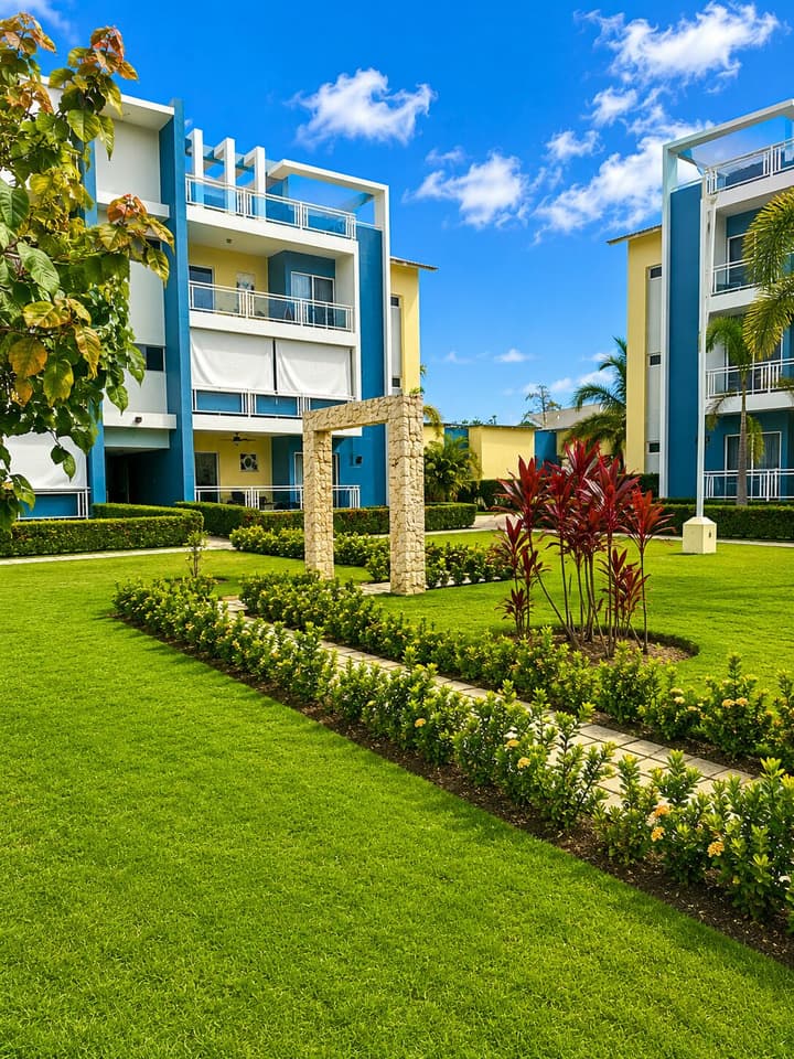 Modern 2 Bedroom Apartment 8 Minute Walk to Cortecito Beach, Bávaro, Punta Cana