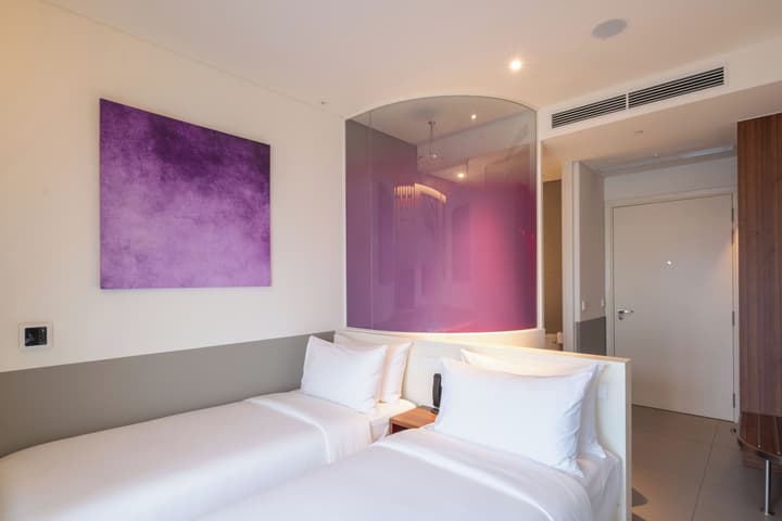 Wink Hanoi Westlake, Unscripted by Hyatt - 24-Hour Stays