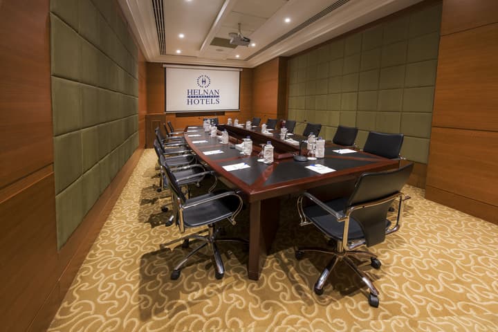 Helnan Dreamland Hotel & Conference Center